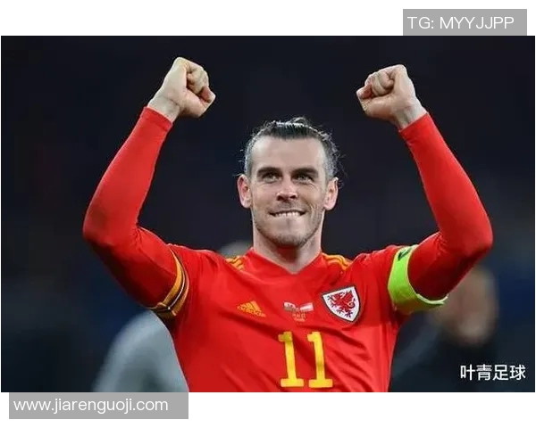 足球明星贝尔穿紧身衣展现完美身材引发球迷热议与时尚潮流结合的全新风格 足球明星贝尔穿紧身衣展现完美身材引发球迷热议与时尚潮流结合的全新风格