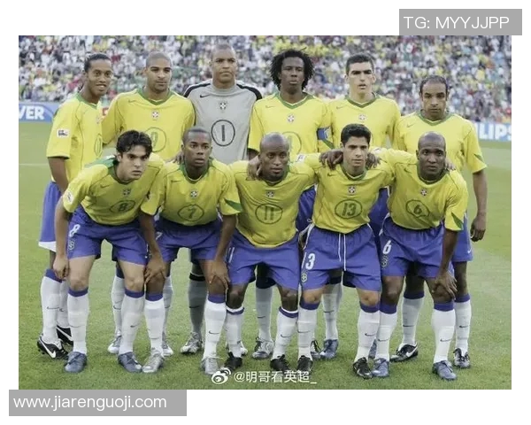 乔丹与巴西足球明星同框合影展现体育巨星的友谊与魅力