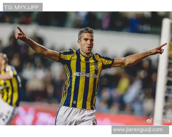 足球明星吸烟现象探讨及其对职业生涯的影响分析