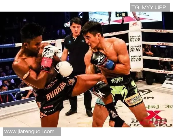 孔令丰与哈亚的精彩对决谁将成为胜者揭晓搏击界的新传奇 孔令丰与哈亚的精彩对决谁将成为胜者揭晓搏击界的新传奇